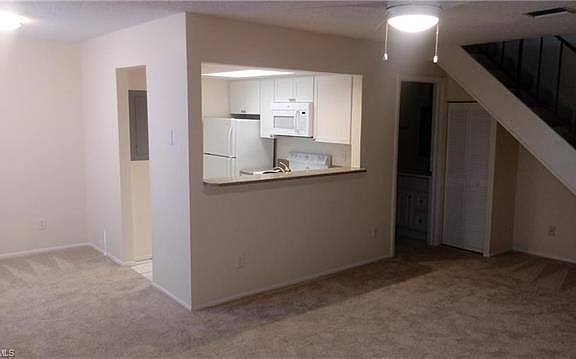 4th image of 3354 Yukon Cir APT 2