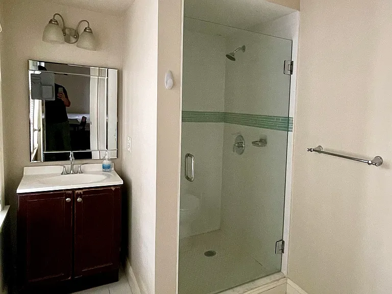 12 Braemore Rd #1 — Photo 6