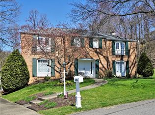 1876 Stage Dr, Allison Park, PA 15101