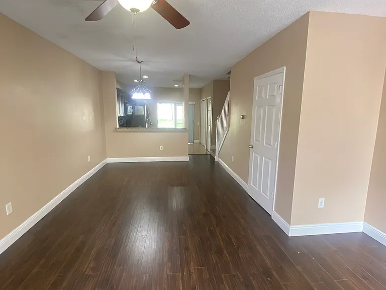 2216 Lake Woodberry Cir — Photo 3