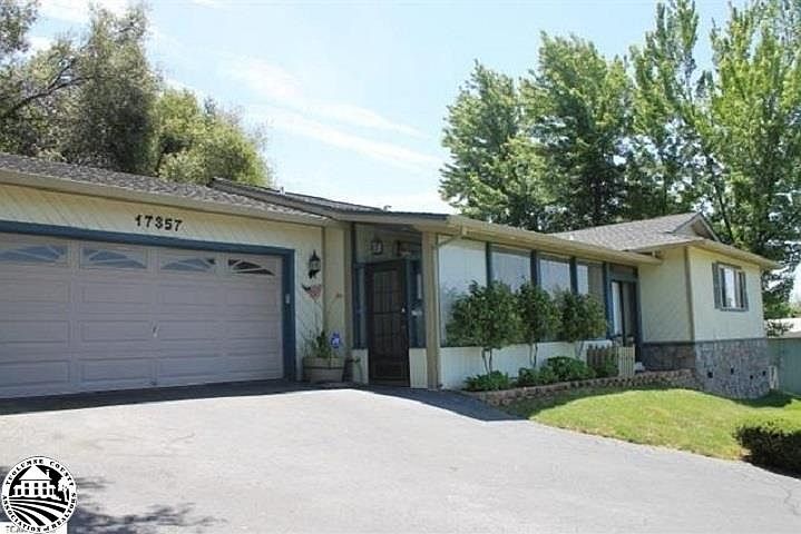 1st image of 17357 Carlozzi Dr