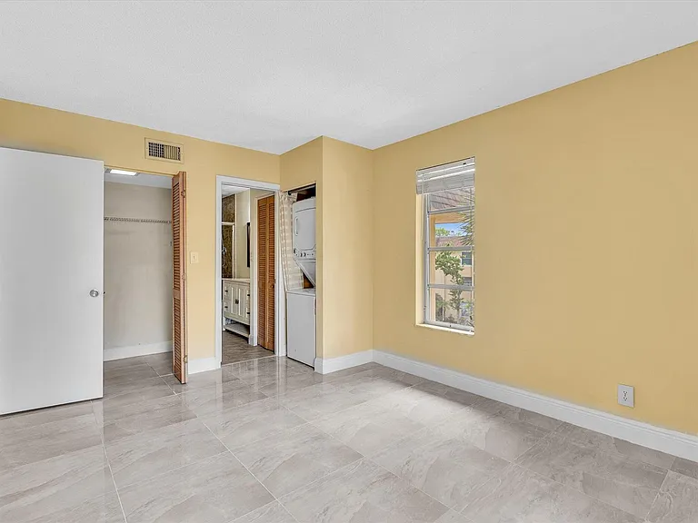 470 NW 20th St #3020 — Photo 14