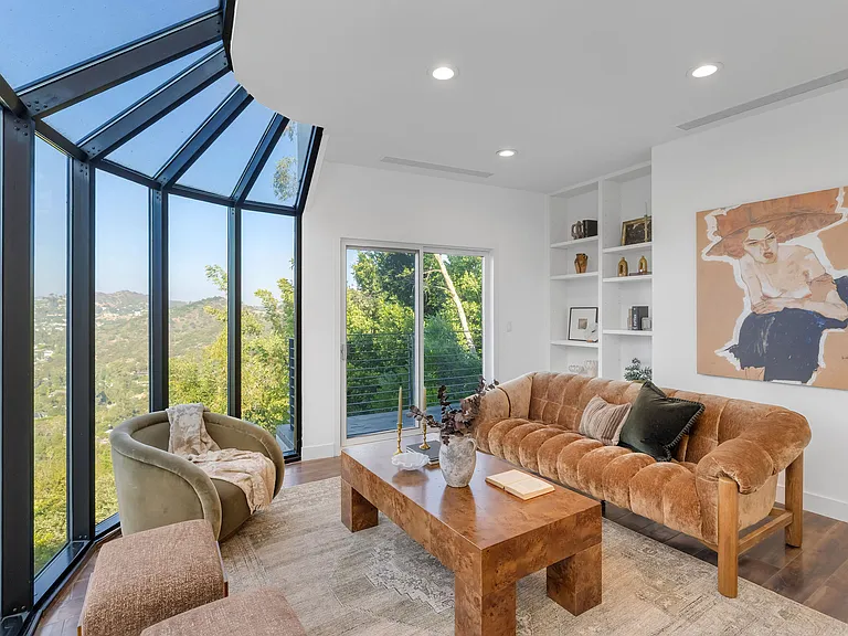 Pinnacle Pl — Photo 25