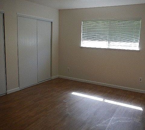 5th image of 6864 Havenhurst Dr