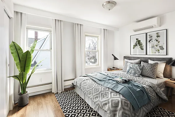 Rented by Compass | media 8