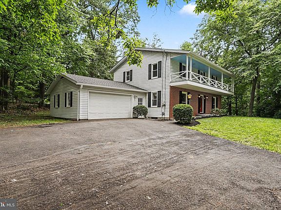 4th image of 441 Tract Rd