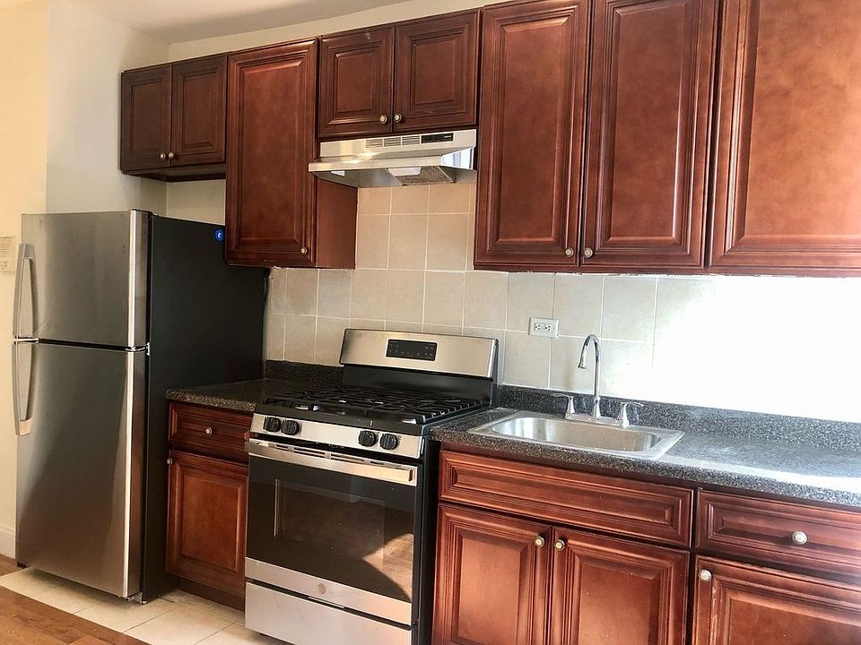 1st image of 555 W 156th St #3I