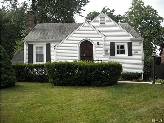 2nd image of 120 E Washington Ave
