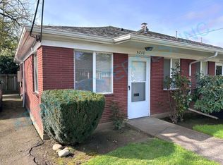 5710 NE Hassalo St, Portland, OR 97213