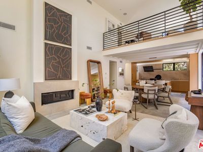 919 1/2 Hilldale Ave, West Hollywood, CA, 90069