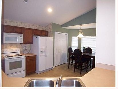 4th image of 2420 Cimmaron Ash Way
