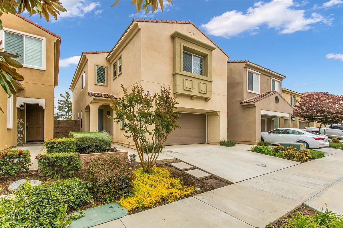 Building Photo - Cansler Way