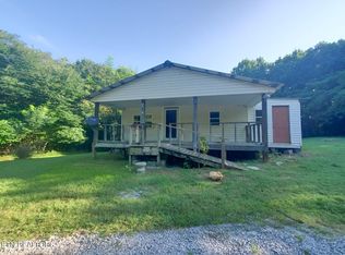 1811 Stevens Ln, Lenoir City, TN 37771