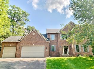 906 Morningstar Ct, Sartell, MN 56377