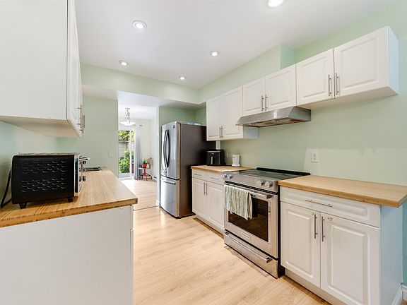 4th image of 6712 Baker Rd #5