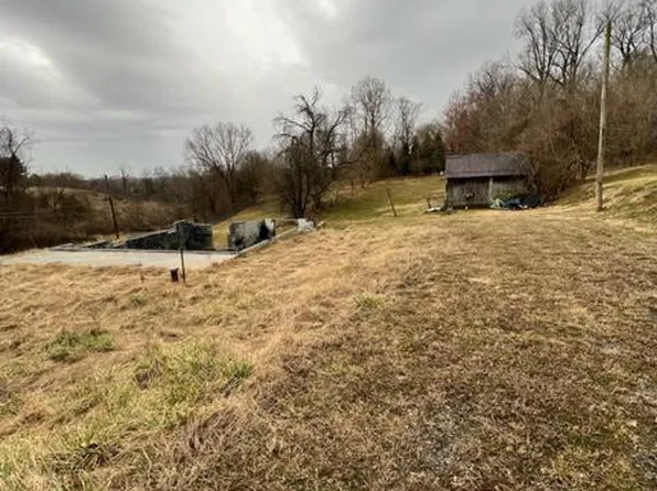 3702 S Mountain Rd, Knoxville, MD 21758