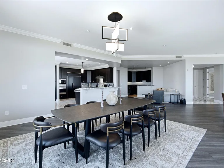 15802 N 71st St #551 — Photo 8