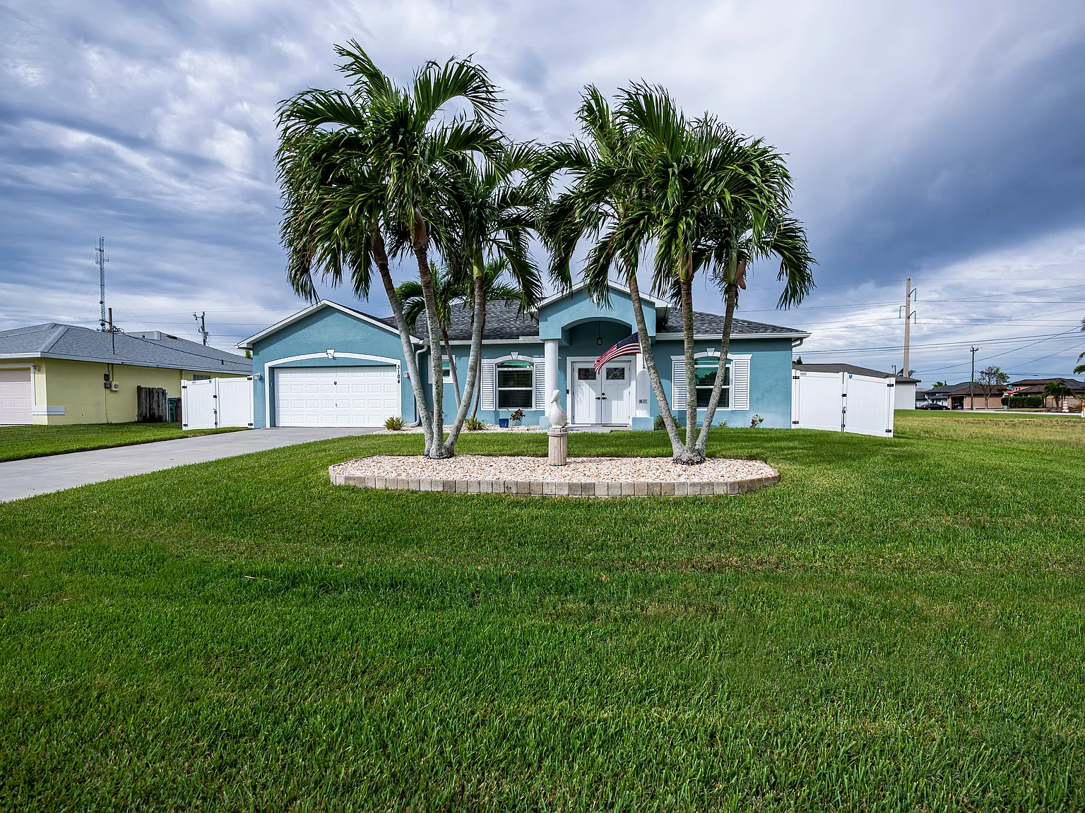 3 bed, 2045 sqft, $3,600 — Photo 2