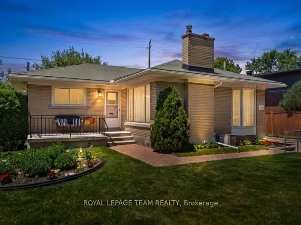 1218 Cline Cres, Ottawa, ON K2C 2P2