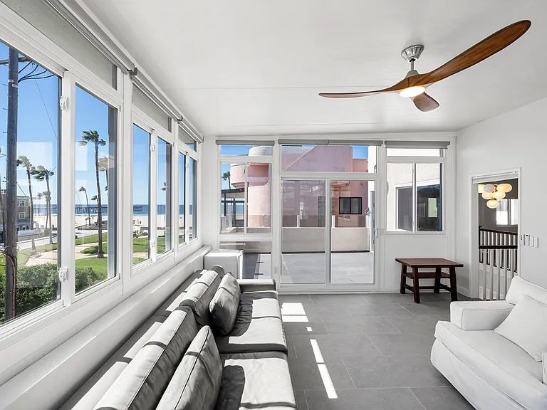 40 15th St #Penthouse C — Photo 9