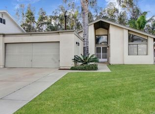 5869 Grinnell Dr, Jurupa Valley, CA 92509