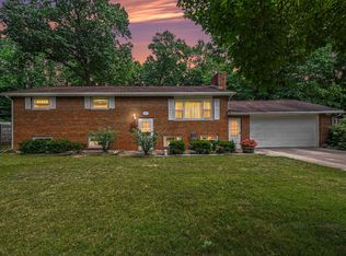 3037 S 13th St, Niles, MI 49120