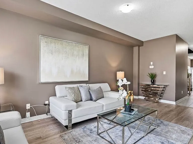 57 Sparkle Dr — Photo 6
