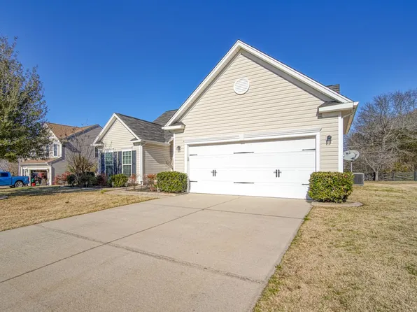 14 Suwannee Ct, Simpsonville, SC 29680