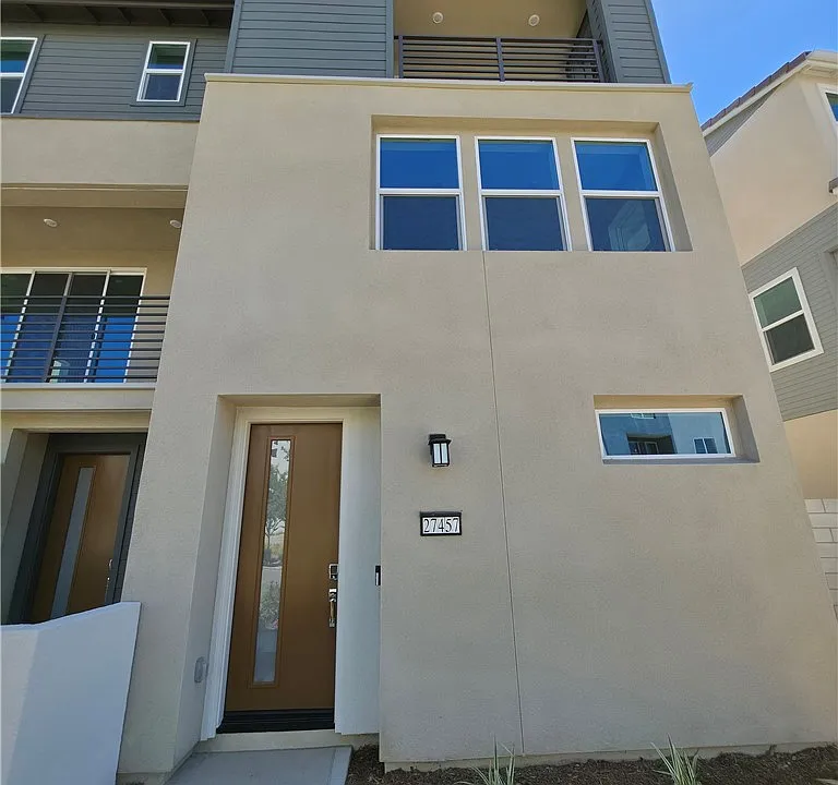 27457 Novella Ln