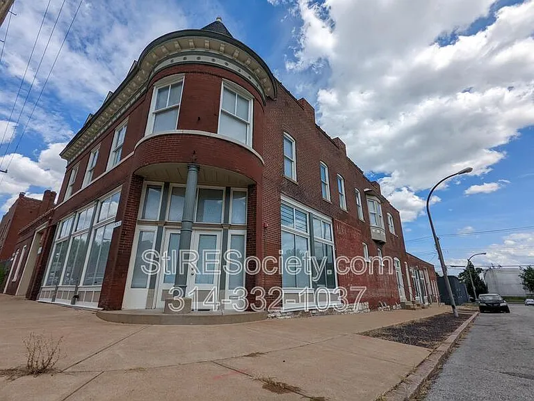 7024 Pennsylvania Ave #F — Photo 11