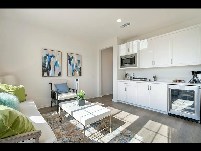 14108 Stratus Ct #B — Photo 1