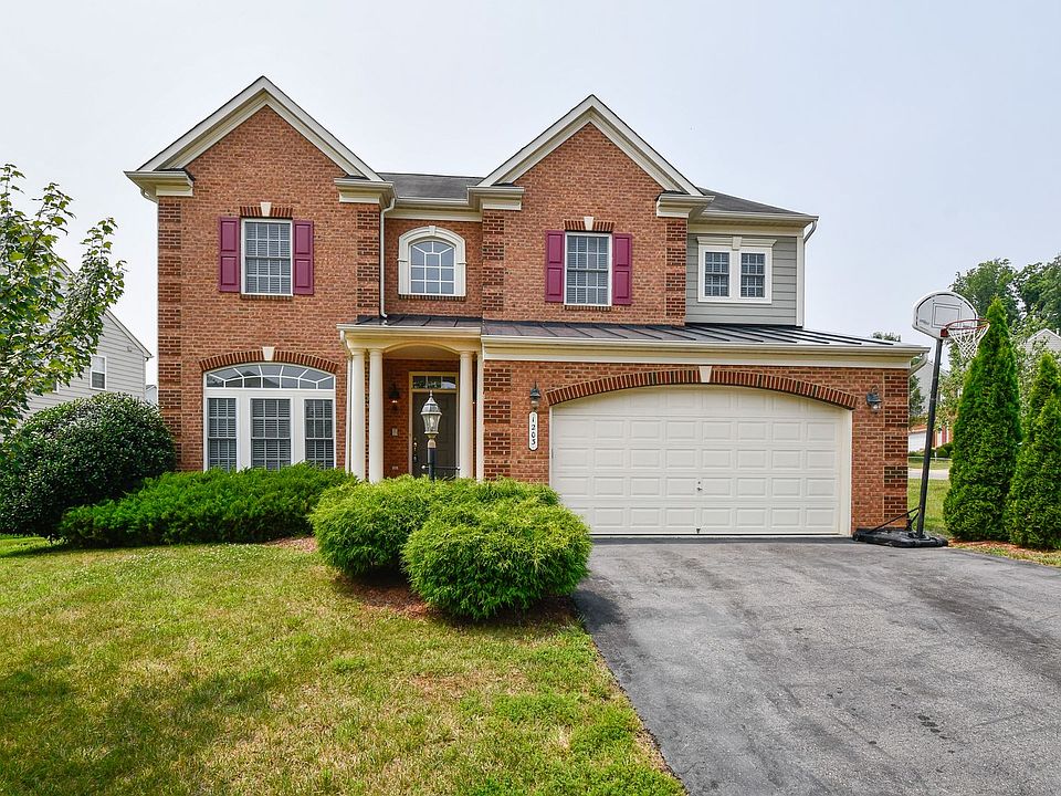 1st image of 1203 Preserve Ln