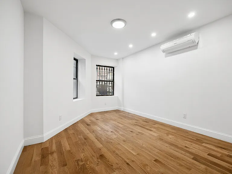 521 Decatur St #1C — Photo 12