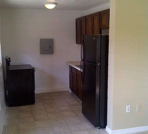 3rd image of 1404 S Deleon Ave APT 26