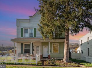 6881 Huntingdon St, Harrisburg, PA 17111