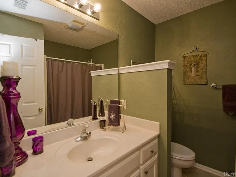 40 Springridge Dr — Photo 14