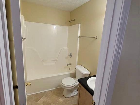 4th image of 8347 McKenzie Pl