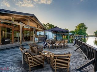 14160 Shadow Bay Dr, Willis, TX 77318