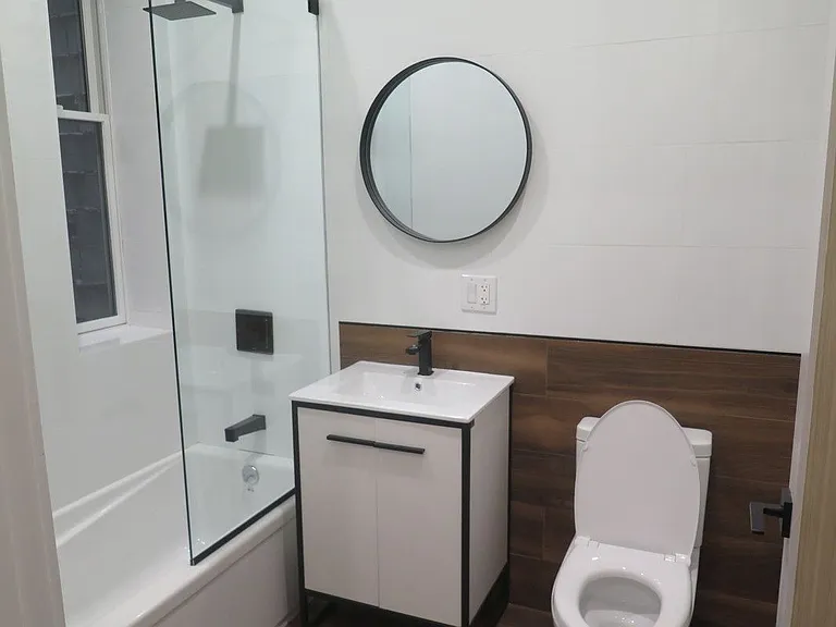 860 Hancock St #2R — Photo 7