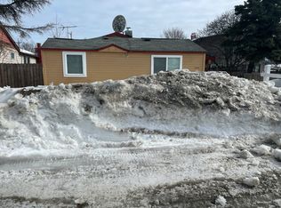 3203 Oregon Dr, Anchorage, AK 99517