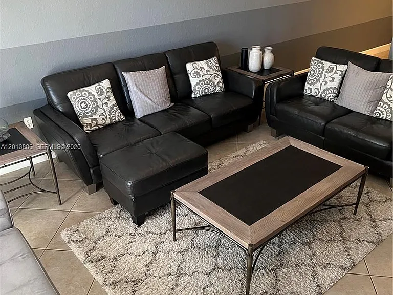 808 SW 147th Ave #3608 — Photo 2
