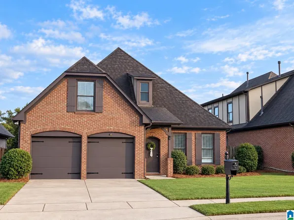 2210 Chalybe Dr, Hoover, AL 35226
