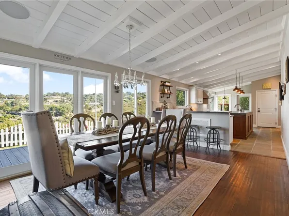 27200 Sunnyridge Rd, Palos Verdes Peninsula, CA 90274