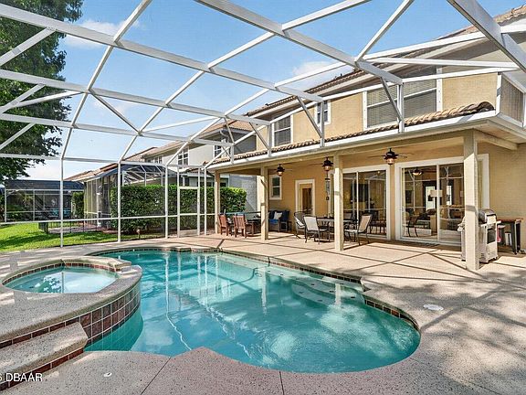 3rd image of 491 Luna Bella Ln
