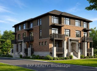 1055 Cedar Creek Dr #102A, Ottawa, ON K1X0G3