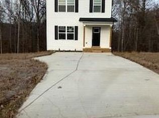 828 Constitution Ave, Newton, NC 28658