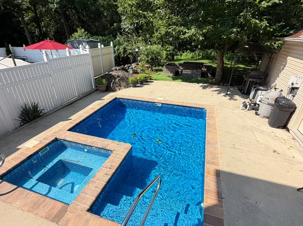 (undisclosed Address), Staten Island, NY 10312