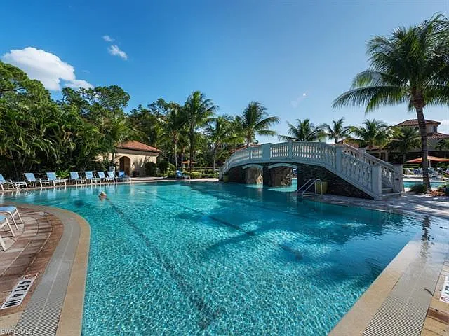 Lap pool