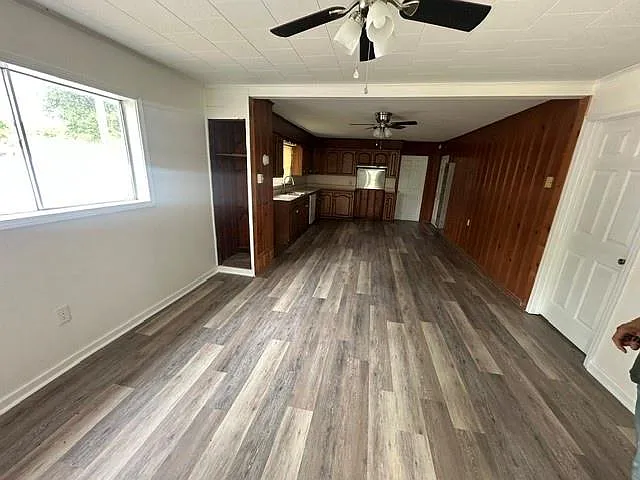 1241 Crouchet St — Photo 2