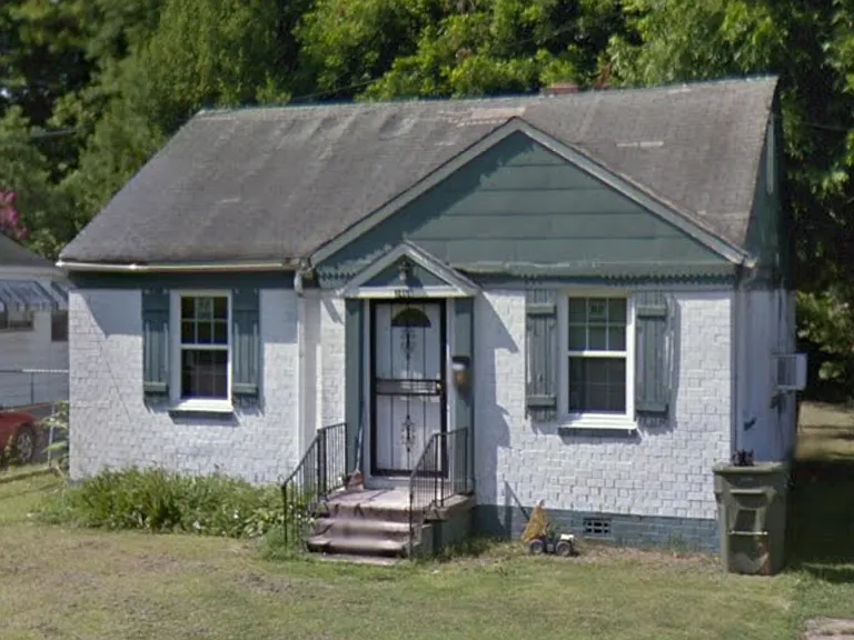 3469 Vernon Ave — Photo 1